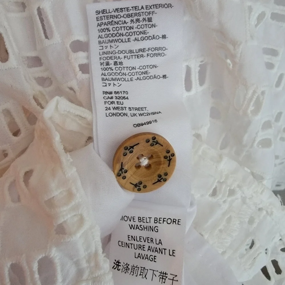 Anthropologie Belted Eyelet Romper in Ivory size 6 NWT